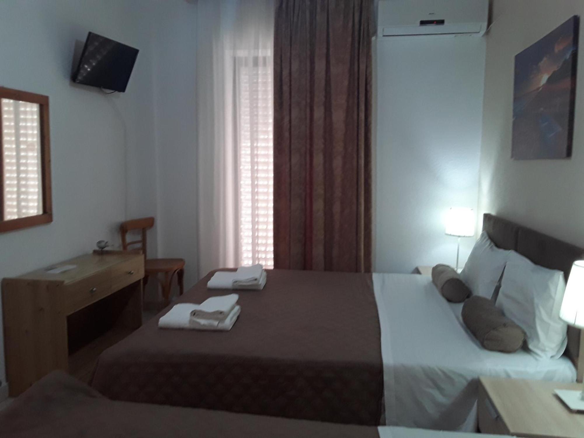 Aparthotel Hause Zorbas Paralia Dionisiou Zimmer foto